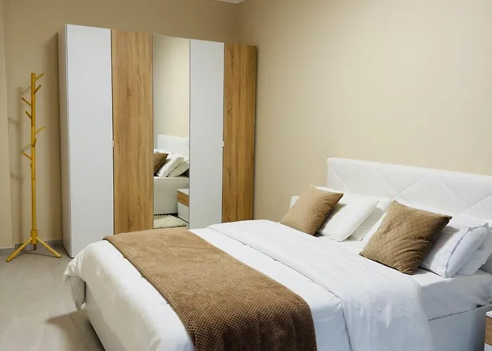 Apartament Aura Wlora